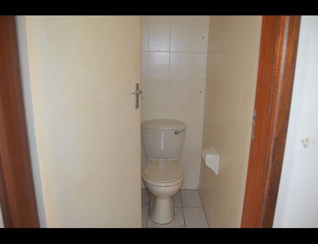 2 BEDROOM DUPLEX FOR SALE IN SCOTTBURGH CENTRAL
